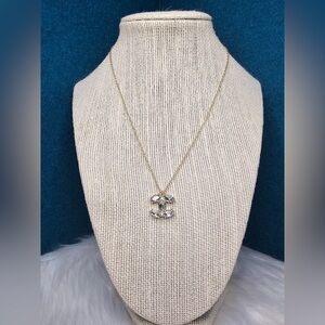 Elegant Gold CC Pendant Necklace w/extender. Just beautiful 😍 NEW❣️